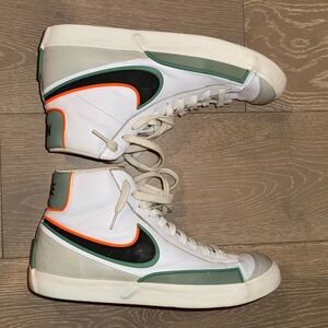 Nike Blazer Mid ‘77 Vintage Men’s Sneakers – Size 11.5